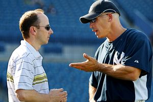 Joe Girardi Brian Cashman discuss Cliff Lee Joe Girardi Brian Cashman discuss Cliff Lee