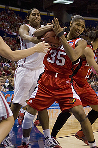Angel McCoughtry