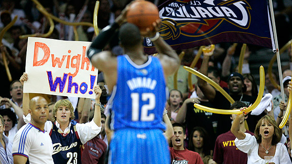 NBA: TrueHoop Presents -- Sources reveal 2007 Kobe-for-LeBron trade talk -  ESPN