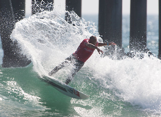 /photo/2009/0723/as_surf_kelly_shwack_630.jpg