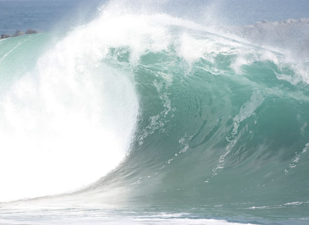 /photo/2009/0730/as_surf_wedge2_630.jpg