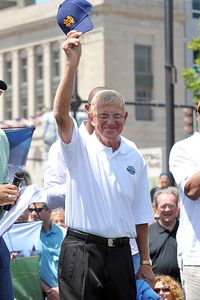 Lou Holtz