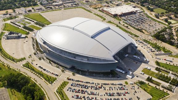 travel_e_05cowboys-stadium_576_576.jpg