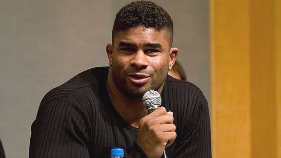 mma_allstair_overeem1_576.jpg
