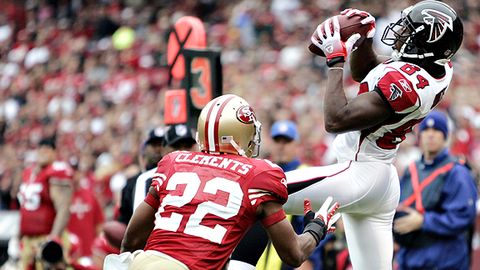 Roddy White makes the catch