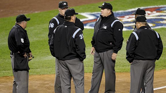 Jackets - In or Out, Stripes or Not? - Umpire Equipment - Umpire-Empire