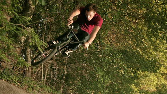 /photo/2009/1104/as_bmx_chadmooretop_576.jpg