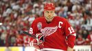 Steve Yzerman