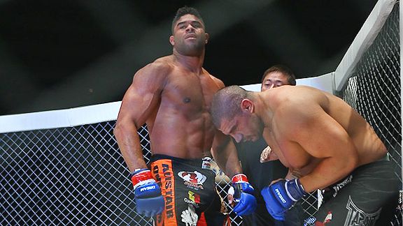 mma_alistair_overeem1_576.jpg