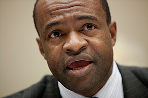 DeMaurice Smith