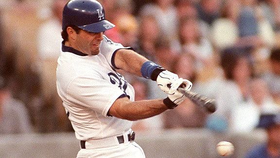 On August 12th, 2000 in the bottom of the 6th inning, Eric Karros hits