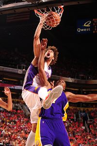 Robin Lopez