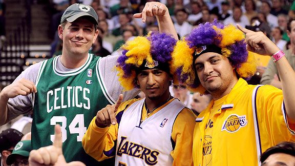 la_g_lakers_celticsfans_576.jpg