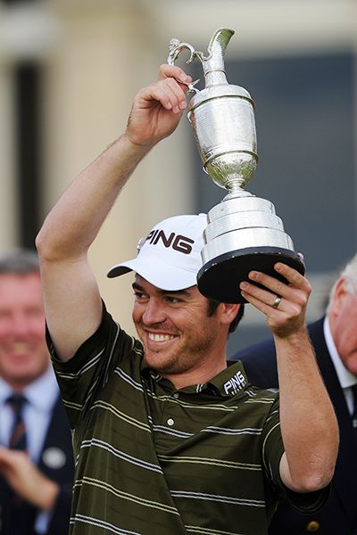 LOUIS OOSTHUIZEN lifting the Claret Jug after winning the 2010 British ...