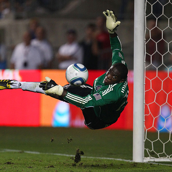 Chicago's keeper Sean Johnson