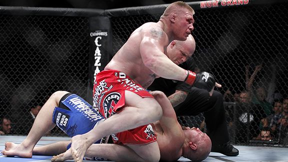 mma_e_lesnar-carwin55_576.jpg