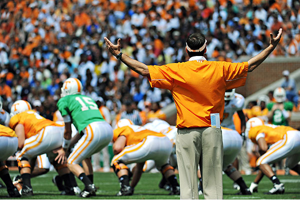 Tenn Vols Football 2010 Roster