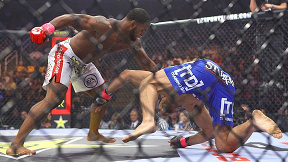 Tyron Woodley and Andre Galvao