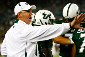 South Florida Bulls head coach Skip Holtz 
