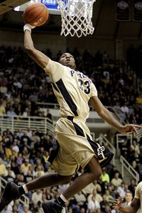 E'Twaun Moore
