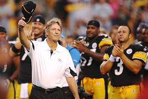 Pittsburgh Steelers defensive coordinator Dick LeBeau 