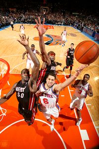 Nathaniel S. Butler/NBAE/Getty Images Knicks rookie Landry Fields 