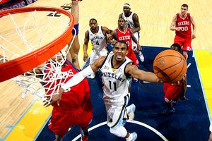 Mike Conley of Memphis Grizzlies, Tyson Chandler of Dallas Mavericks 