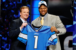 Roger Goodell and Ndamukong Suh