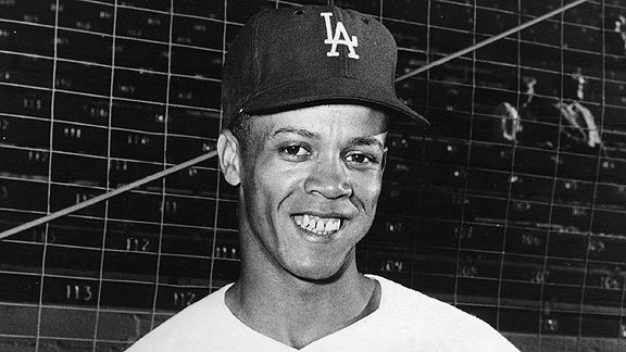 Maury Wills, <b>Pete Gray</b>, Chicken elected to Shrine of the Eternals - la_g_wills1_576