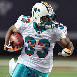 Miami Dolphins 2011 Season Preview: Reggie Bush Joins Chad Henne