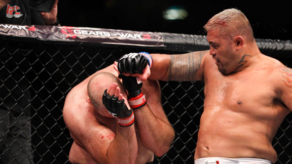  Ben Rothwell v Mark Hunt 