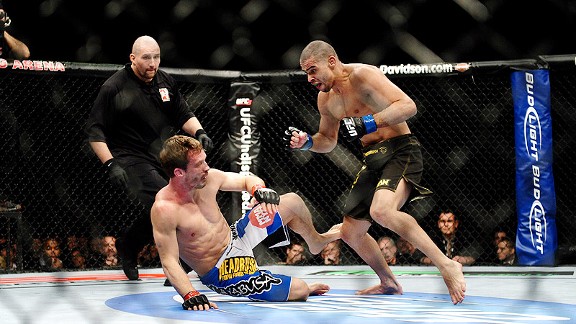 Brad Pickett vs Renan Barao
