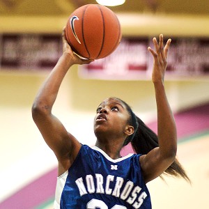 Diamond DeShields