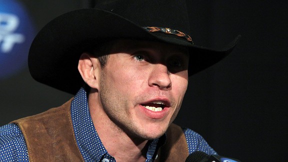 mma_g_cerrone_576.jpg