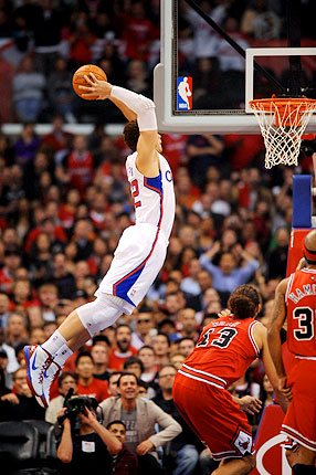 BLAKE GRIFFIN denies celebrating dunks