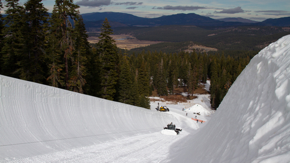 Shaun White signature halfipipe