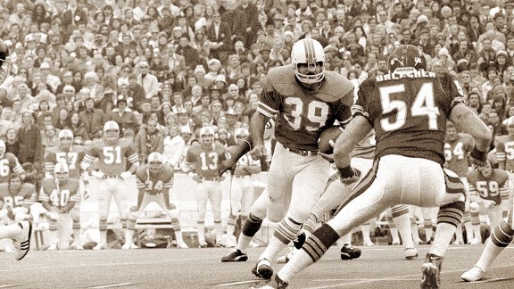 Larry Csonka and Brian Urlacher