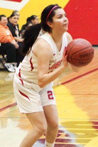 Evelyn Herrera, CalHiSports, girls basketball