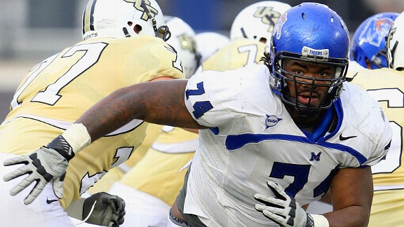 Dontari Poe
