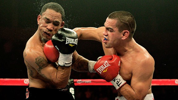 [Obrazek: boxing_g_kirkland-molina_mb_576.jpg]