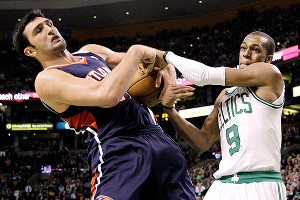 Rajon Rondo and Zaza Pachulia