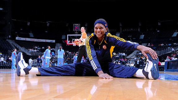 Asjha Jones