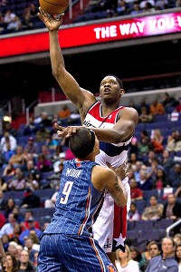 Emeka Okafor, Trevor Ariza trade from New Orleans Hornets to 