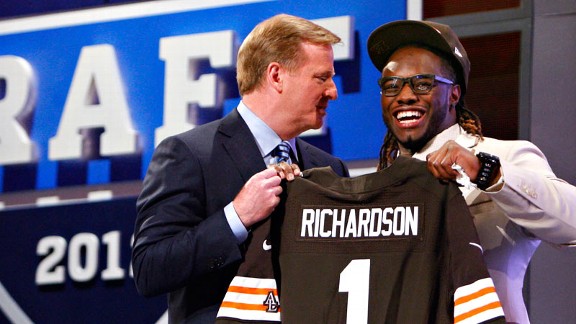Richardson brings spark, identity to Browns