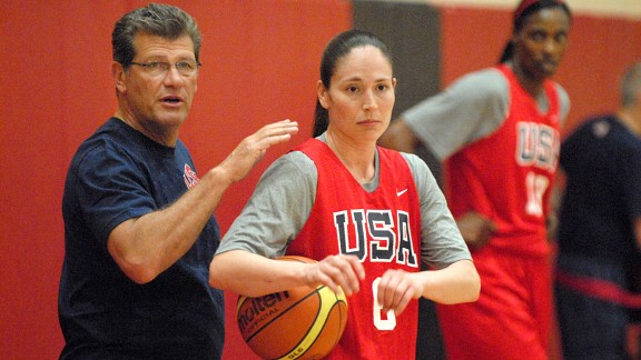 Geno Auriemma