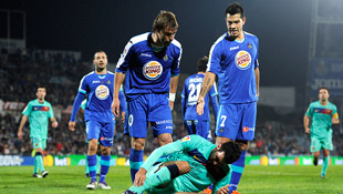 Sergio Busquets seems to be well-versed in football's dark arts.
