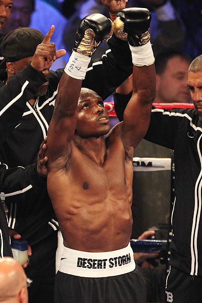Timothy Bradley - Images Colection