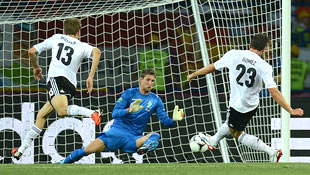 Mario Gomez scored twice against the Netherlands.