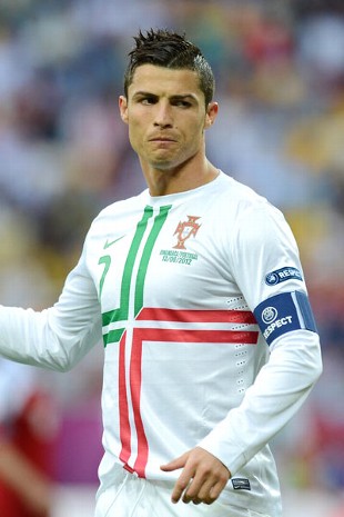 Ronaldo hasn't covered himself in glory at Euro 2012, yet still had time to criticize Messi. The Netherlands, meanwhile, seems to be falling apart.