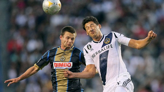 Jack McInerney, Omar Gonzalez
